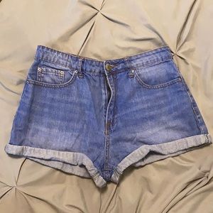 ✨❤️FIRM - Forever 21 Jeans shorts